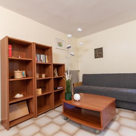 Pine Trees Apartment Превеза Екстер'єр фото